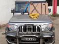 राहेरी येथे चोरली जीप; नेवासा, नळदुर्ग येथील सराफा दुकाने लुटली - Marathi News | Stolen Jeep at Raheri; robberies in Naldurg, Nevasa | Latest jalana News at Lokmat.com