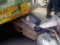जालन्यात तीन महाविद्यालयीन विद्यार्थिनींना ट्रकने उडवले - Marathi News | In Jalna, three college student girls were dashed by trucks | Latest jalana News at Lokmat.com