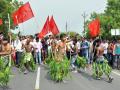 आदिवासींच्या मागण्यांसाठी एकलव्य संघटनेचा मोर्चा - Marathi News | Eklavya Sanghatana's rally for Tribal's Demands | Latest jalana News at Lokmat.com