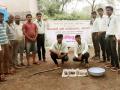 सोनेवाडी येथे कृषीदूतांनी केले माती परिक्षण - Marathi News | Soil testing done by the agriculturists at Sonawadi | Latest nashik News at Lokmat.com