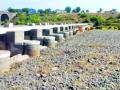 २१३ जलाशयांमध्ये थेंबही उरला नाही - Marathi News | There is no drop in 213 reservoirs | Latest yavatmal News at Lokmat.com