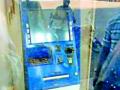 एटीएम फुटत असताना पोलिसांची दोन वेळा गस्त - Marathi News | Police patrol two times while ATM bursts | Latest yavatmal News at Lokmat.com