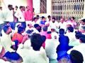 येवल्यात शेतकरी मारहाण प्रकरणी निषेध सभा - Marathi News | Inhibition of ban on farmers in Yeola | Latest nashik News at Lokmat.com