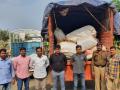 माजलगावात ३४ लाखांचा गुटखा जप्त - Marathi News | Gutkha seized in Majalgaon | Latest beed News at Lokmat.com