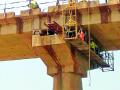 वैनगंगा नदीवरील पुलाच्या बेअरींगची रविवारी दुरूस्ती - Marathi News | Repair of the bridge over the Wainganga river on Sunday | Latest gadchiroli News at Lokmat.com