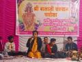 पारोळा येथे रंगला भक्तीगीतांचा कार्यक्रम - Marathi News | Rangla Devotional Song Program in Parola | Latest jalgaon News at Lokmat.com