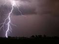 वीज कोसळून जिल्ह्यात तीन जणांचा मृत्यू - Marathi News | Lightning kills three in district | Latest nashik News at Lokmat.com