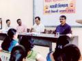 विद्यार्थ्यांना मातृभाषेतून शिक्षण मिळावे - Marathi News | Students get education from mother tongue | Latest vardha News at Lokmat.com