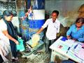 कमिशन बारा रुपये, खर्च ५१ रुपये ! - Marathi News | Commission twelve rupees, cost 51 rupees! | Latest nashik News at Lokmat.com