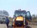 नागझरी नदीतून वाळू उत्खनन करताना जेसीबी पकडला - Marathi News | JCB caught while extracting sand from Nagzari river | Latest chhatrapati-sambhajinagar News at Lokmat.com