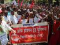 आशा कर्मचारी संघटनेची कामगार कायदे रद्द करण्यावरून निदर्शने - Marathi News | Demonstrations on the repeal of the labor laws of the Asha Employees Association | Latest kolhapur News at Lokmat.com