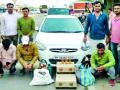 दारू तस्करीत कॉँग्रेस पदाधिकारी सापडल्याने खळबळ - Marathi News | Embarrassed by the discovery of liquor smuggler Congress Officer | Latest chandrapur News at Lokmat.com