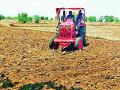 पेरणीपूर्व शेत मशागतीच्या कामाला वेग - Marathi News | Accelerate pre-sowing field tillage | Latest gadchiroli News at Lokmat.com