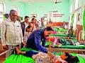 नगरसूलला विद्यार्थ्यांना दुधातून विषबाधा - Marathi News | Toxicity from the milk to the students of the city | Latest nashik News at Lokmat.com