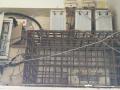 रुग्णालयाच्या प्रवेशद्वाराजवळ लोंबकळतात विद्युत तारा - Marathi News | Electric wires hang near hospital entrances | Latest nashik News at Lokmat.com