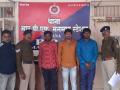 प्रवाशांना लुटणारे भामटे गजाआड - Marathi News | Passengers' bogey | Latest nashik News at Lokmat.com