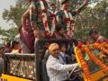 जन्मभुमीत परतलेल्या जवानांचा मेशी मिरवणूक - Marathi News | Meshi procession of soldiers returning to their homeland | Latest nashik News at Lokmat.com