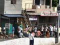 मद्य खरेदीसाठी जिल्ह्यात सकाळी सहापासून रांगा - Marathi News | Queues in the district from 6 a.m. for liquor purchases | Latest nandurbar News at Lokmat.com