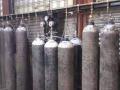 येवल्यात ऑक्सिजन सिलेंडरचा तुटवडा - Marathi News | Lack of oxygen cylinders in Yeola | Latest nashik News at Lokmat.com