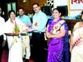 मनपा आदर्श शिक्षक पुरस्काराचे वितरण - Marathi News | Distribution of Manpa Adarsh ​​Teacher Award | Latest chandrapur News at Lokmat.com