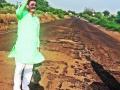 राष्ट्रवादी कॉँग्रेसचे ‘सेल्फी विथ खड्डे’ - Marathi News | Nationalist Congress 'Selfie With Khade' | Latest nashik News at Lokmat.com