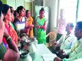 संतप्त महिलांचा हंडामोर्चा पंचवटी : पिण्याच्या पाण्याची टंचाई - Marathi News | Handicap Panchavati: Drinking water shortage | Latest nashik News at Lokmat.com