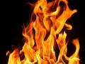 मोलगी येथे दोन घरांना आग लागून नुकसान - Marathi News | Two houses were damaged in a fire at Molgi | Latest nandurbar News at Lokmat.com
