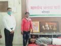 चोपड्यात भाजपने वर्धापन दिनी केले ५६ बाटल्या रक्त संकलन - Marathi News | BJP anniversary in Chopad | Latest jalgaon News at Lokmat.com