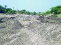 देशमाने परिसरात अवैध वाळू उपसा - Marathi News | Illegal sand consumed by the countryside | Latest nashik News at Lokmat.com