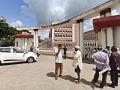 corona virus : न्यायालयाचे कामकाज पुन्हा फक्त सकाळच्या सत्रातच - Marathi News | corona virus: Court proceedings again only in the morning session | Latest kolhapur News at Lokmat.com