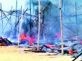 नवरगावात मिरचीच्या सातऱ्याला आग - Marathi News | Navaragaga fire to chilli sutarai | Latest chandrapur News at Lokmat.com