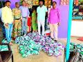 बोगस बिटी बियाण्यांचे ३५० पाकिटे जप्त - Marathi News | 350 bags of bogus seeds seized | Latest chandrapur News at Lokmat.com