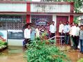 ग्रामस्थांनी शाळेला ठोकले कुलूप - Marathi News | The locals locked the school | Latest gadchiroli News at Lokmat.com