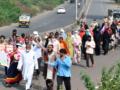 बेघर संघर्ष समितीचा नंदुरबारात मोर्चा - Marathi News | Morcha of Homeless Struggle Committee in Nandurbar | Latest nandurbar News at Lokmat.com