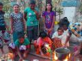 चुलीवरील खिचडीची अनोखी स्पर्धा - Marathi News | Hitchhiker | Latest nandurbar News at Lokmat.com