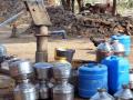 परभणी :शेकडो गावांवर पाणीटंचाईचे संकट - Marathi News | Parbhani: Water shortage crisis on hundreds of villages | Latest parabhani News at Lokmat.com