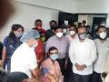 ठाणे पालिका आयुक्तांनी ओळखपत्र दाखवून केला कोरोना लसीकरणाच्या चाचणीचा प्रारंभ - Marathi News | Thane Municipal Commissioner started the test of corona vaccination by showing the identity card | Latest thane News at Lokmat.com