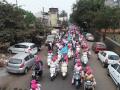महाराष्ट्र हायस्कूलच्या माजी विद्यार्थ्यांची मोटारसायकल रॅली - Marathi News | Motorcycle Rally of Maharashtra High School Alumni | Latest kolhapur News at Lokmat.com