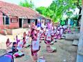 रस्ता सुरेगाव शाळेत रंगली चित्रकला स्पर्धा - Marathi News | Rangali Painting Competition at the Road Suregaon School | Latest nashik News at Lokmat.com