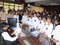 दोंडाईचा बालिका अत्याचार प्रकरणी पीडित मुलीस न्याय द्या - Marathi News | Judge the victim girl in the case of Dondaicha torture | Latest dhule News at Lokmat.com