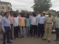 खुनातील संशयितांची परिसरातून धिंड - Marathi News | nashik,police,murderers,kabir,nagar,Dhind | Latest nashik News at Lokmat.com