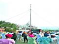 दशमेश दरबार गुरुद्वारामध्ये उभारला शंभर फुटी ध्वज - Marathi News | A hundred-footed flag was erected in the Dashmesh Darbar gurudwara | Latest nashik News at Lokmat.com