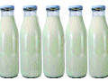 ‘पिशवी बंदी’मुळे दूध १३ रुपयांनी महागणार? - Marathi News | Due to the ban on bag, milk will cost by 13 rupees? | Latest kolhapur News at Lokmat.com
