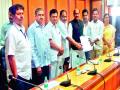 विशेष बैठक : नांदगावकरांची नार-पार प्रकल्पात समावेशाची मागणी तांत्रिक अहवाल सादर करण्याचे निर्देश - Marathi News | Special meeting: Instructions for submission of technical report for demand of inclusion in Nandgaonkar project | Latest nashik News at Lokmat.com