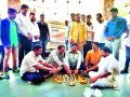 नोटाबंदीची वर्षपूर्ती : राष्टÑवादीतर्फे विधिवत वर्षश्राद्ध कॉँग्रेसतर्फे त्र्यंबक तहसीलदारांना निवेदन ! - Marathi News | Anniversary of the anniversary: ​​Deshvrradra Dutta announces to Trimbak tehsildars | Latest nashik News at Lokmat.com