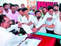वणीत बंदला संमिश्र प्रतिसाद - Marathi News | Collected composite response | Latest yavatmal News at Lokmat.com