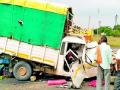 तीन अपघातात सहा जण गंभीर जखमी - Marathi News | Six people were seriously injured in three accidents | Latest yavatmal News at Lokmat.com
