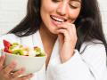 lifestyle Changes to Maintain BP: बीपी कधी फारच हाय तर कधी लो? नियंत्रणात ठेवायचे तर करा ५ गोष्टी - Marathi News | | Latest sakhi News at Lokmat.com