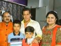 धमाका! डान्सिंग अंकल सलमान खानसोबत स्क्रिनवर झळकणार - Marathi News | Salman Khan meets dancing uncle Sanjeev Shrivastava | Latest filmy News at Lokmat.com