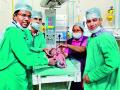 आदिवासी महिलेने दिला सयामी जुळ्यांना जन्म - Marathi News |  Siamese twins gave birth by tribal woman | Latest nashik News at Lokmat.com